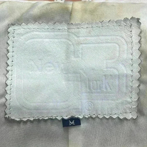 Vintage women’s New York, 50% nylon and 50% acetate blazer. - Picture 8 of 10